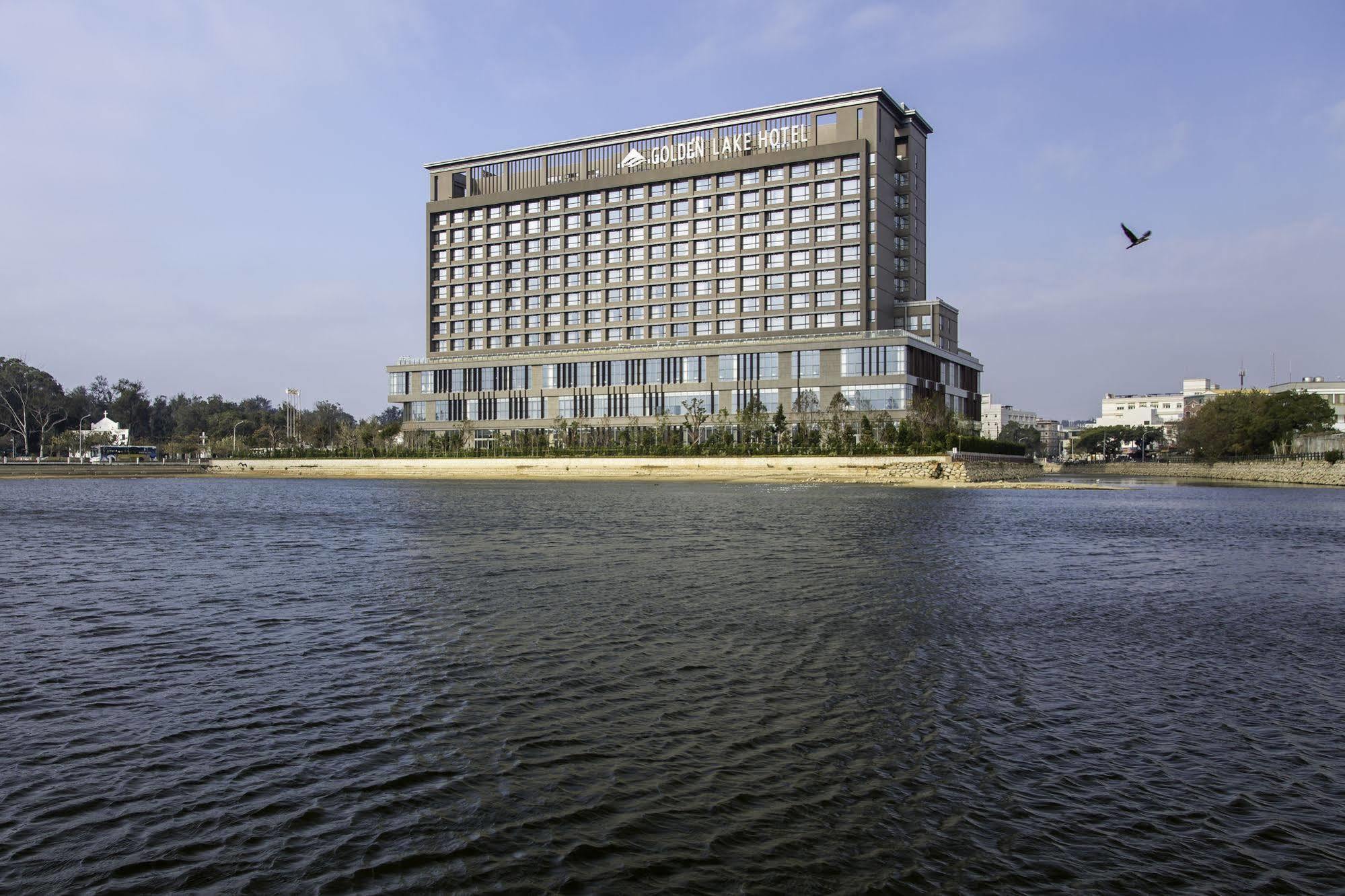 Golden Lake Hotel Цзиньху Экстерьер фото