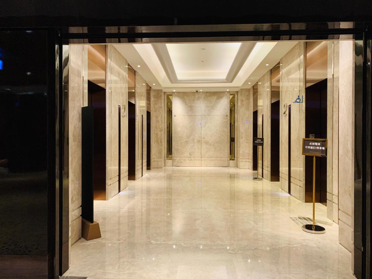 Golden Lake Hotel Цзиньху Экстерьер фото