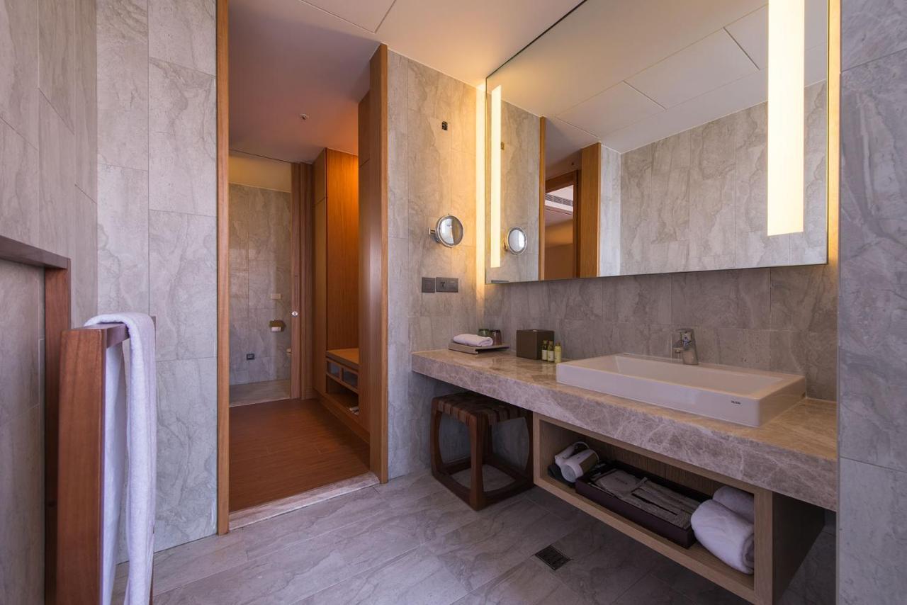 Golden Lake Hotel Цзиньху Экстерьер фото