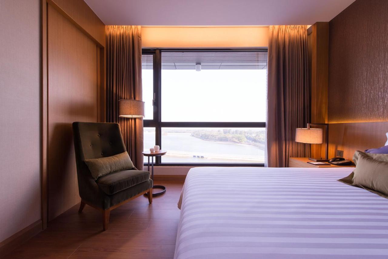 Golden Lake Hotel Цзиньху Экстерьер фото