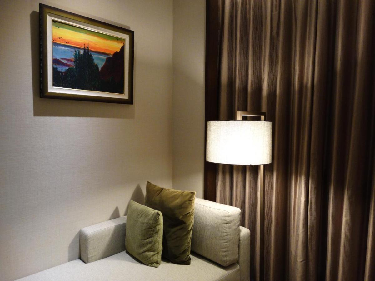 Golden Lake Hotel Цзиньху Экстерьер фото